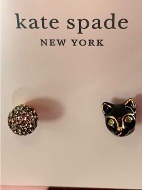 NWT Kate Spade ♠️ Black Enamel Cat Head and Crystal Pave Ball Stud Earrings